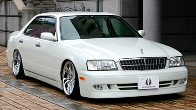 グロリア Y33 EURO EDITION フロントフェンダー （後期） Brougham