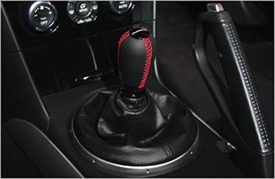 isotta ステアリング シフトノブ セット 激レア Amazon.co.jp: ギア シフト ノブ カバー ブラックレザー+レッド