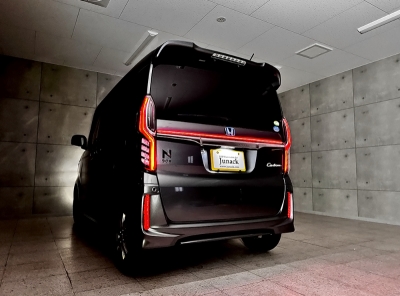 ホンダ　NBOXカスタム　JF3/JF4　右テール N-BOX エヌボックス専用 JF3 JF4 ホンダセンシング対応 LED