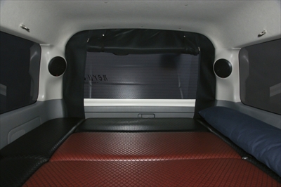 ハイエース 200系 ワイドボディ S-GL Dピラースピーカーコンバート