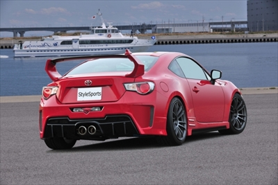 86 ZN6 StyleSports リアバンパー FRP製 | Autostyle