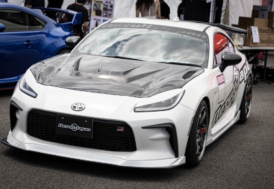 早者勝新品リデア　エアロ　カーボン　16×16 GR86 エアロ