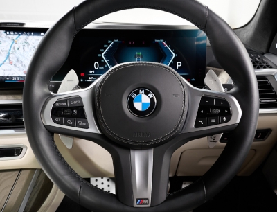 ステンレス スチール ステアリングホイール ボタンフレーム ステッカー 2個 メルセデスベンツ CLA C117 GLA 選べる2カラー ブラック・シルバー AL-DD-7233 AL