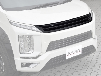 デリカD:5 後期 モディファイドセンターグリル アーバンギア用 素地